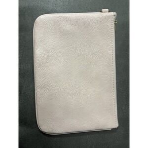 Thirty-One Beige Faux Leather Makeup Bag‎ with Zipper
